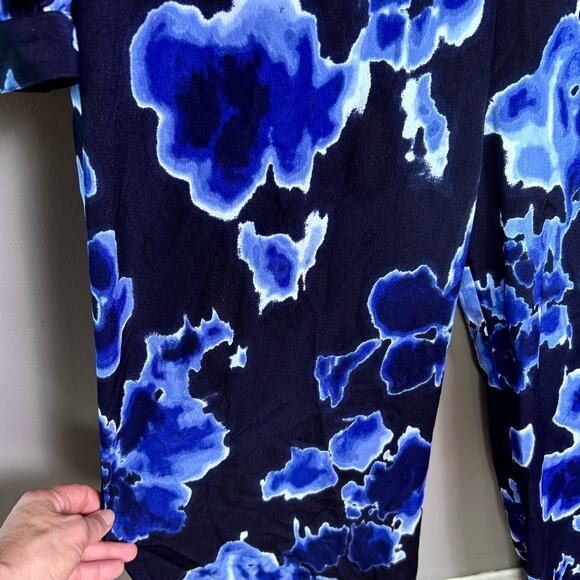 NWOT Michael Kors Navy and Blue Floral Stylish Women’s Size Medium Jumpsuit - Picture 8 of 13